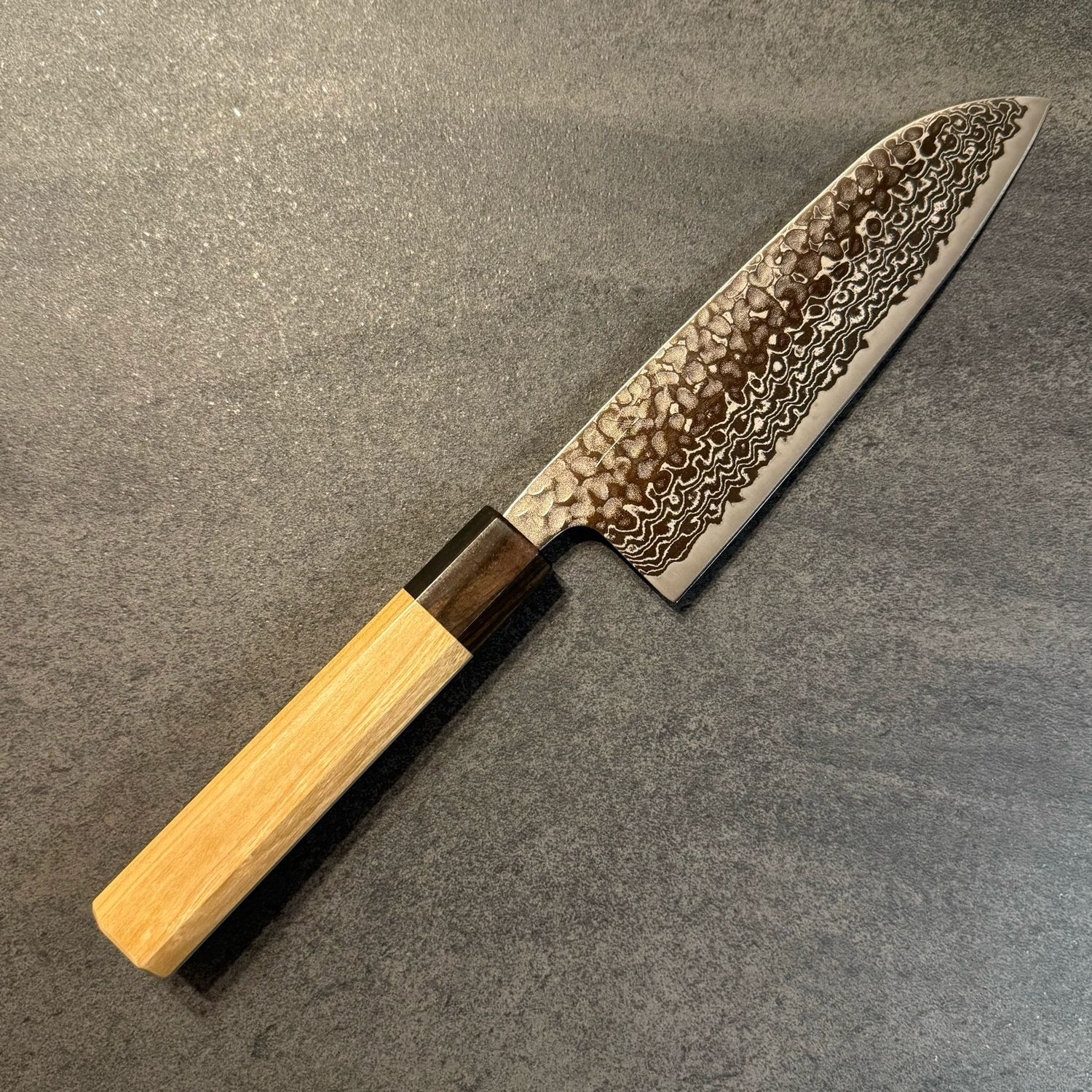 Hitohira Futana S3 Tsuchime Damascus Santoku 170mm Cherry Wood handle