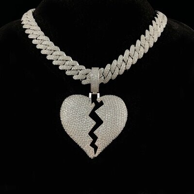 Iced Heart Pendant &amp; Chain