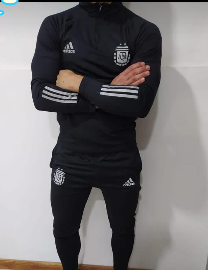 Conjunto deportivo hombre