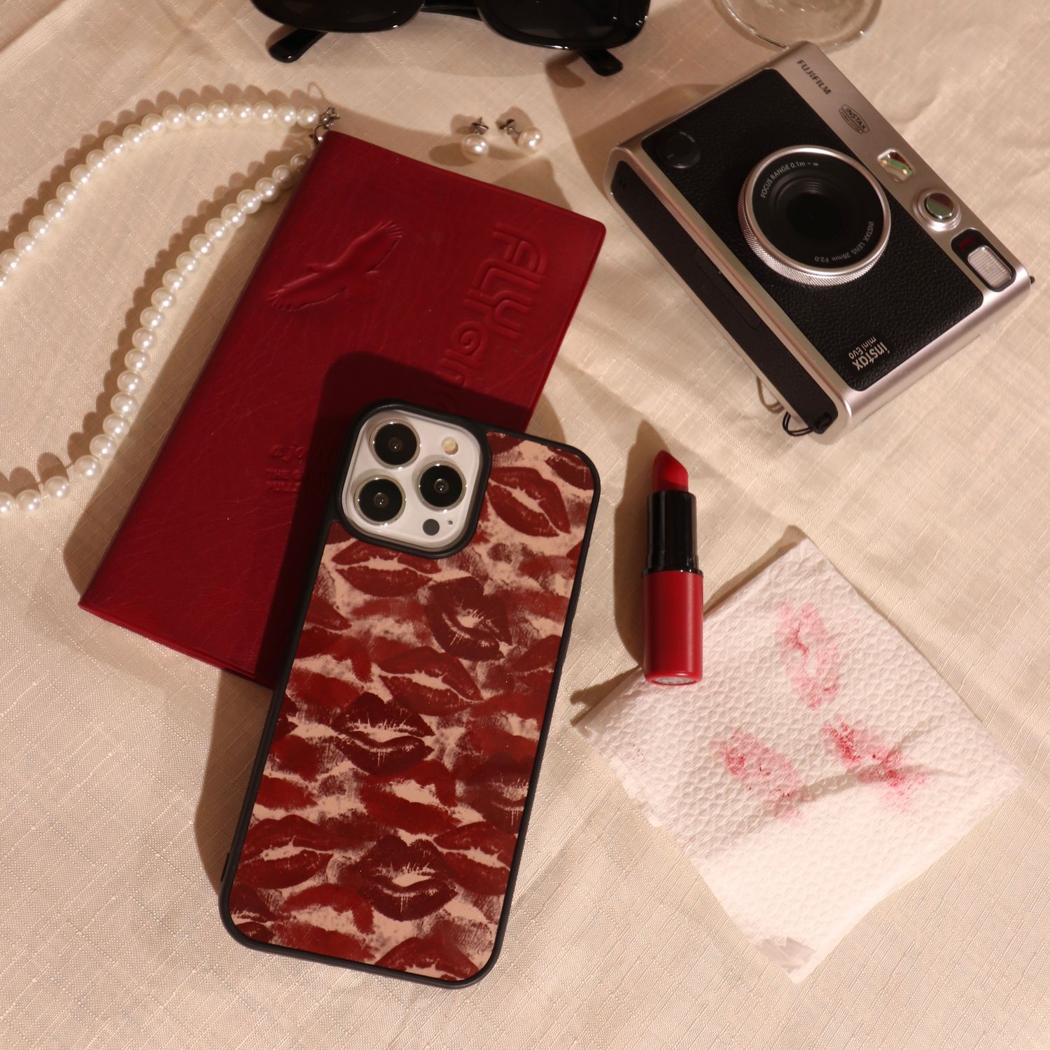 Chérie Phone Case