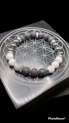 Pierre de Lave &amp; Howlite &amp; Hématite