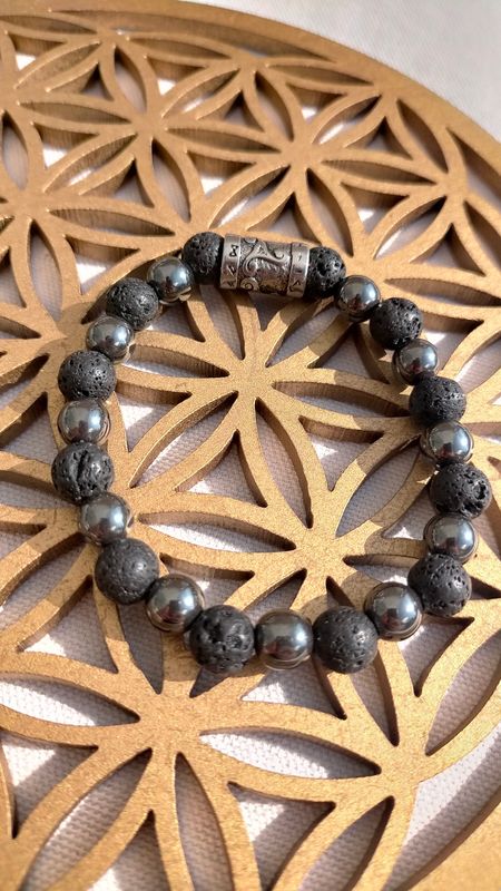 Pierre de lave &amp; Hématite 8mm