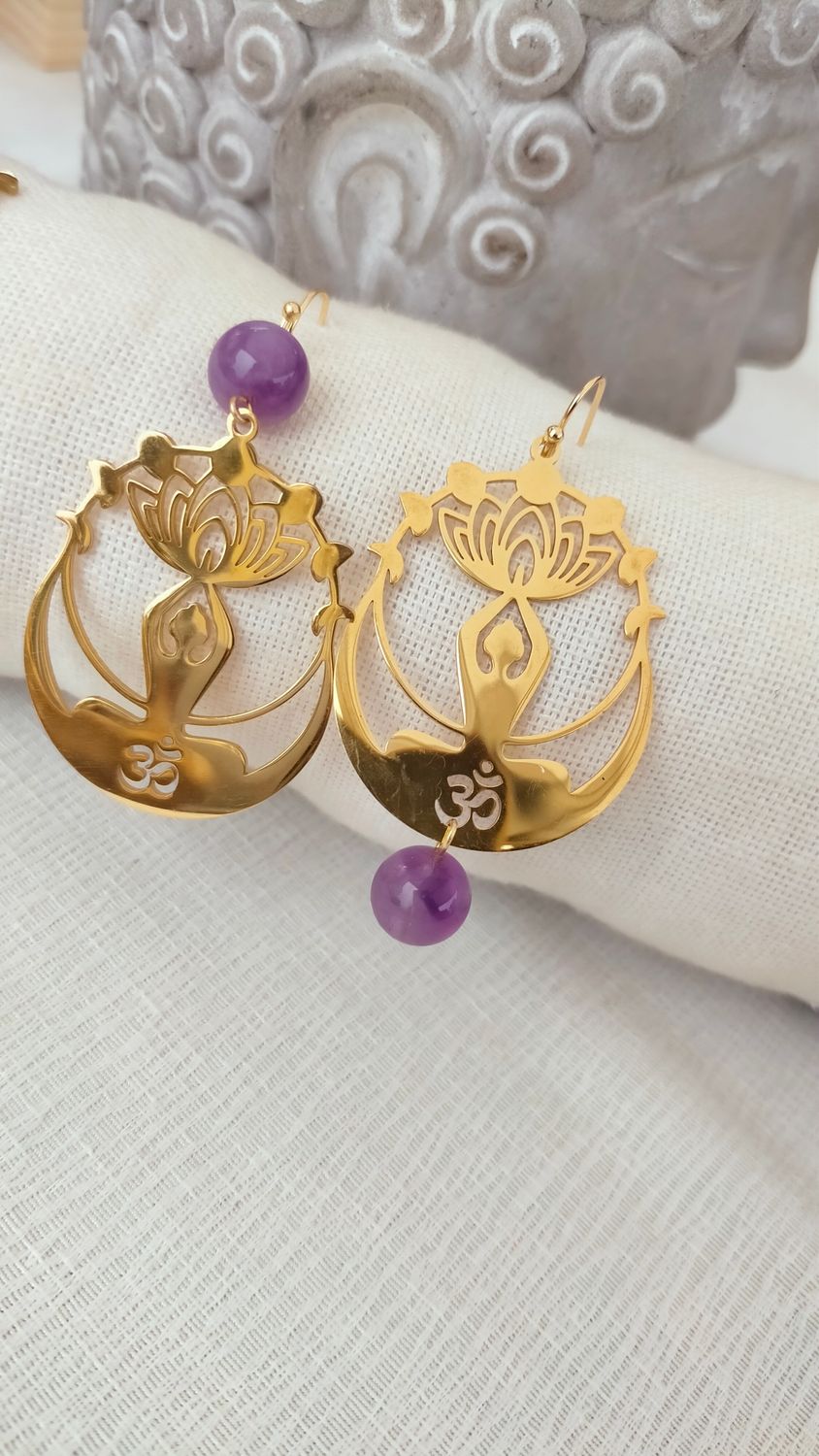 Boucle d&#39;oreille OM
