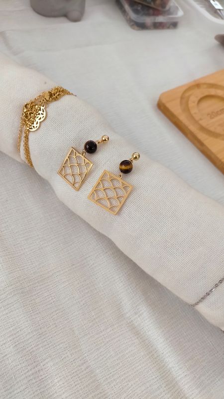Boucle d'oreille Écailles