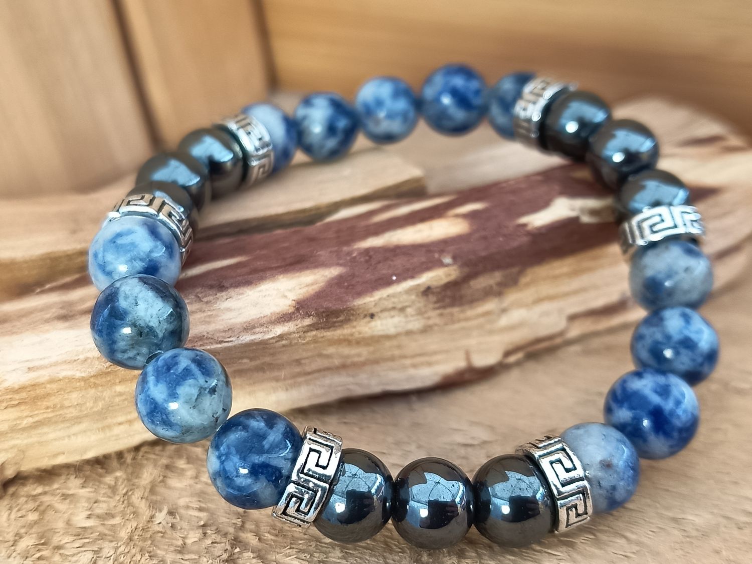 Sodalite &amp; Hématite