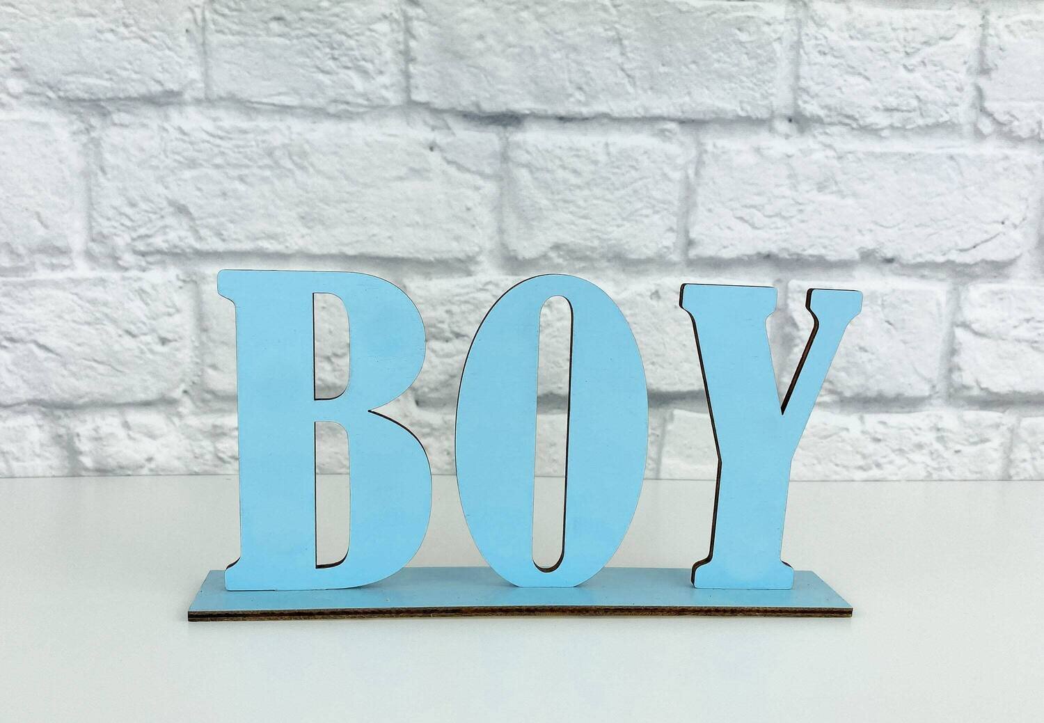 Schriftzug BOY aus Holz mit Standfuß für Babyshower Babyparty Enthüllungsparty Schild