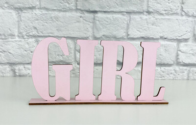 Schriftzug GIRL aus Holz mit Standfuß für Babyshower