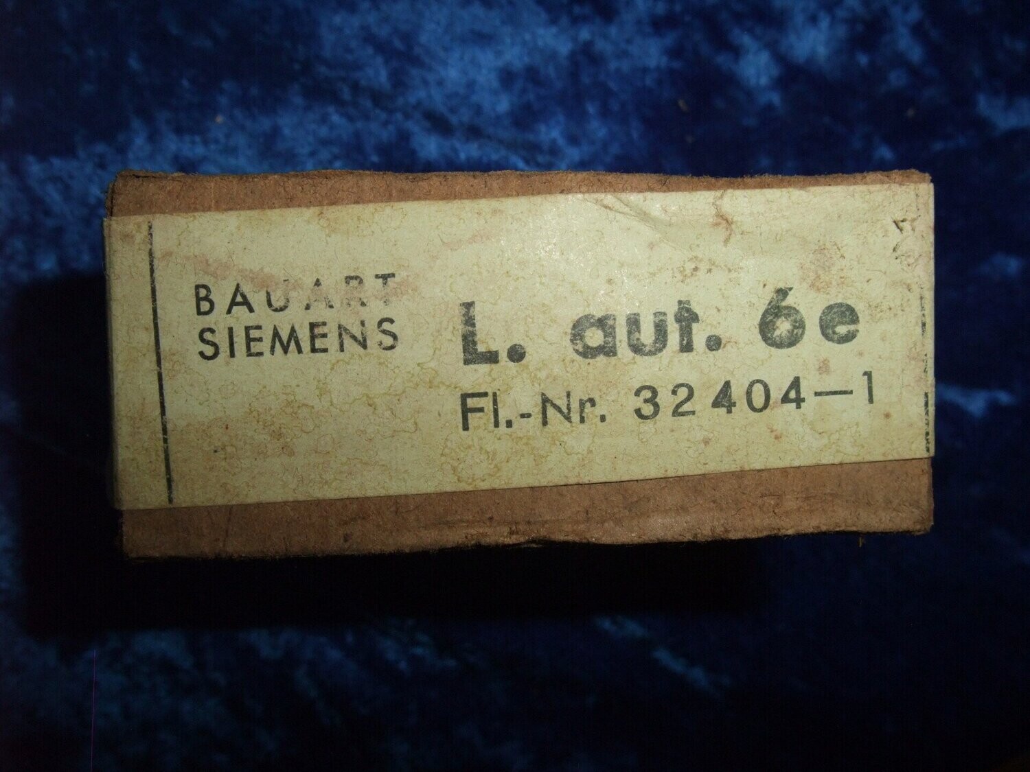 Luftwaffe Schalter für Cockpit Kampfflieger FL 32404 -1 In originaler Verpackung.