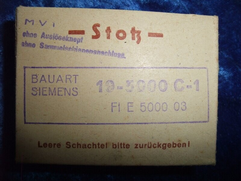 Schalter Luftwaffe Flugzeug FL E 5000 03 Schalter Luftwaffe Flugzeug FL E 5000 03