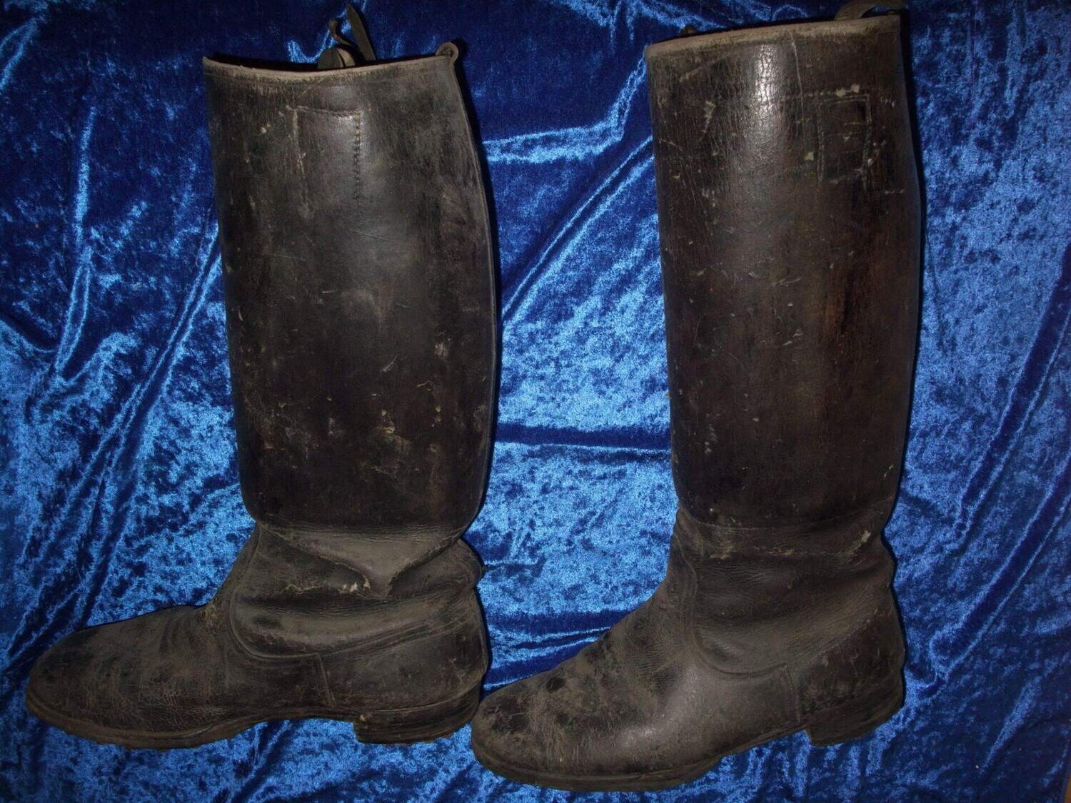 Wehrmacht Offizier Stiefel ungereinigter Dachbodenfund. Noch nie in Sammlerhand.