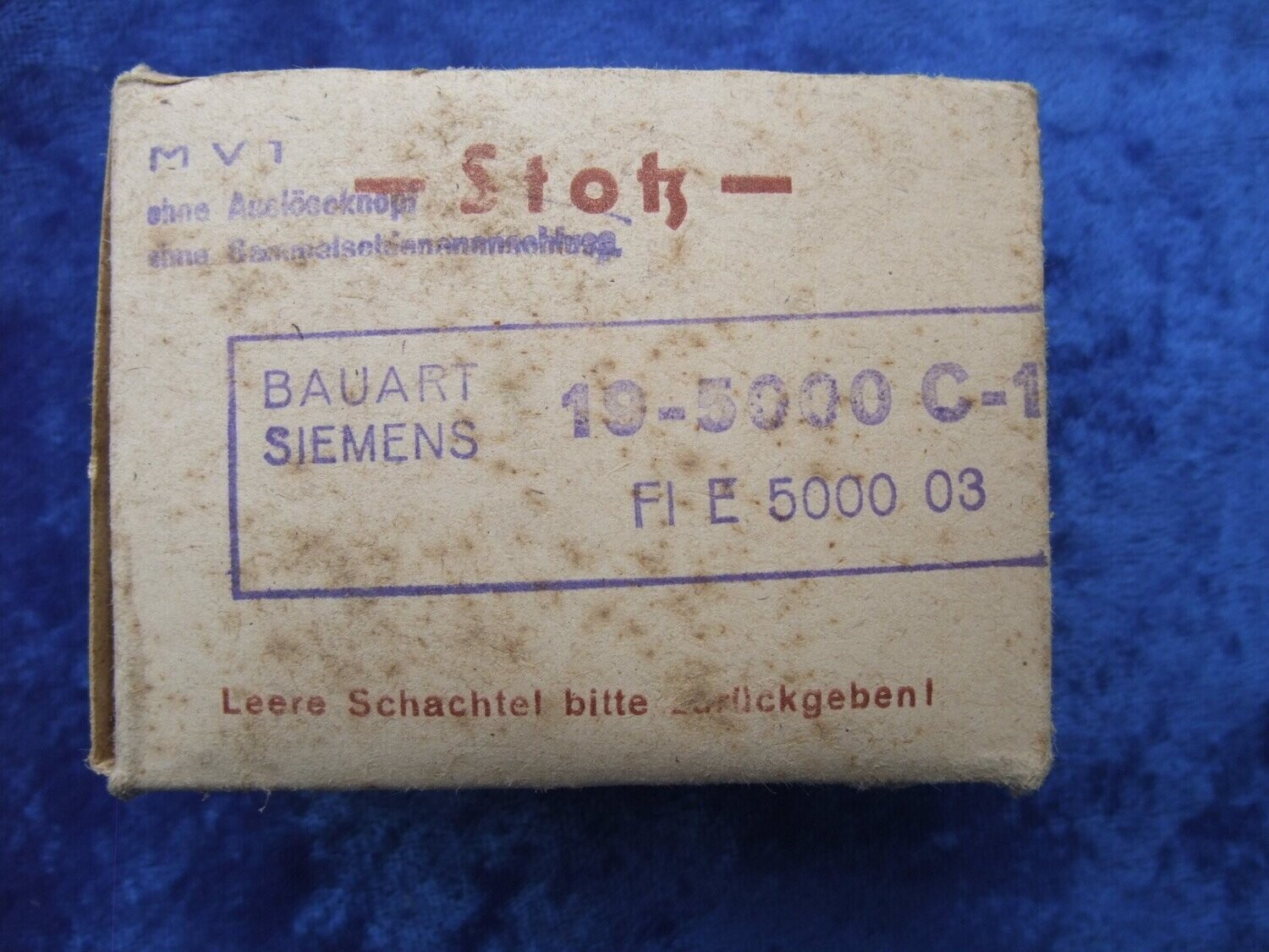 Schalter Deutsche Luftwaffe Flugzeug im original Karton