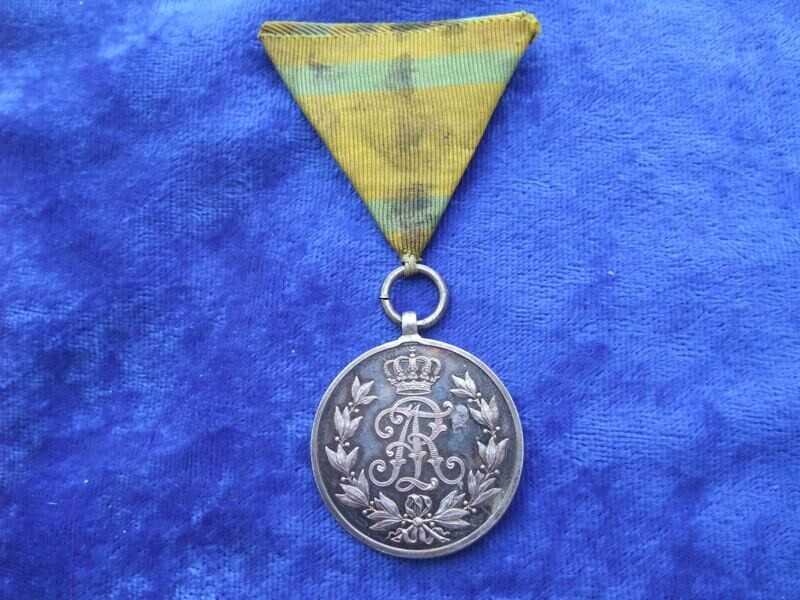 Sachsen: Friedrich August Medaille in Silber, am Dreiecksband.