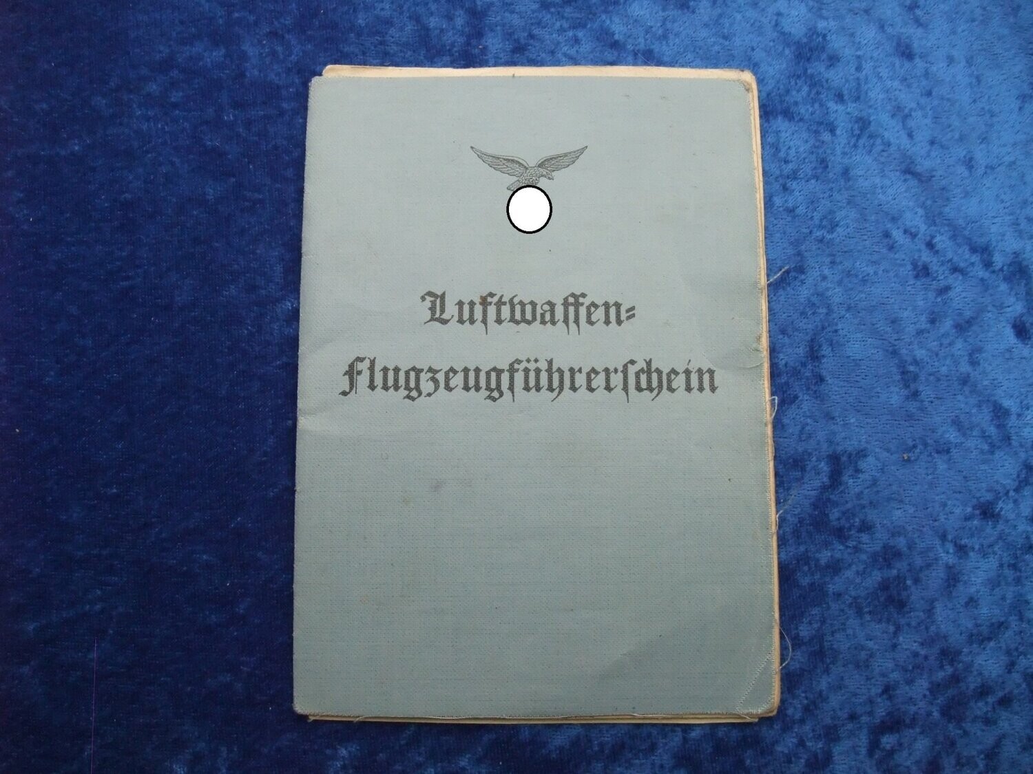 Luftwaffe Flugzeugführerschein, Flugzeugführerschule Göppingen, Blindflugschule, KG 77, KG 26. Flugzeuge z.B. Si204, JU 188, JU 352. Flugzeugführerabzeichen.