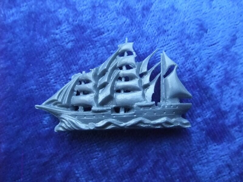 Abzeichen Winterhilfswerk WHW Segelschiff Abzeichen Winterhilfswerk WHW Segelschiff