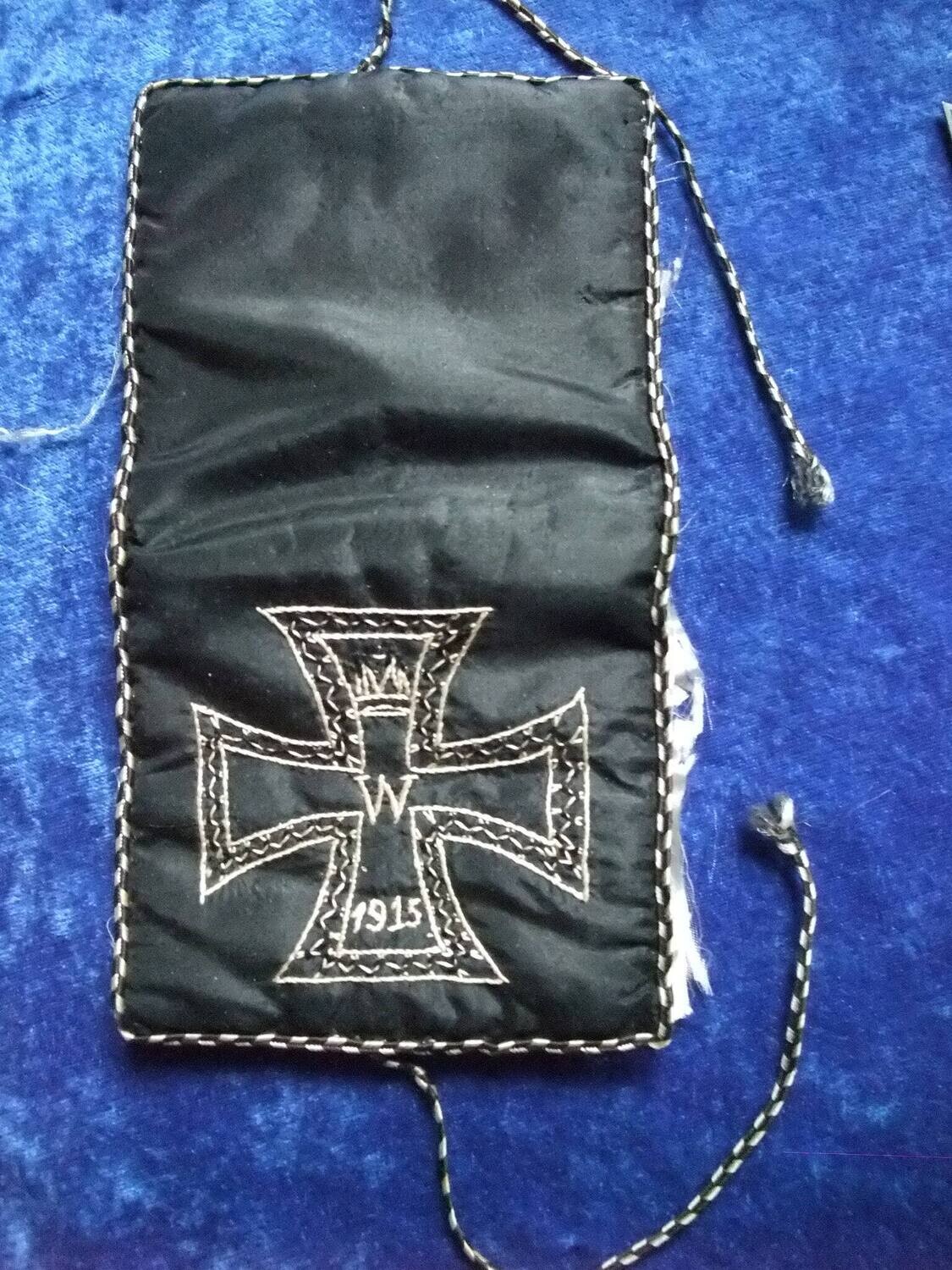 Eisernes Kreuz Wimpel aus Seide gestickt EK 1915
