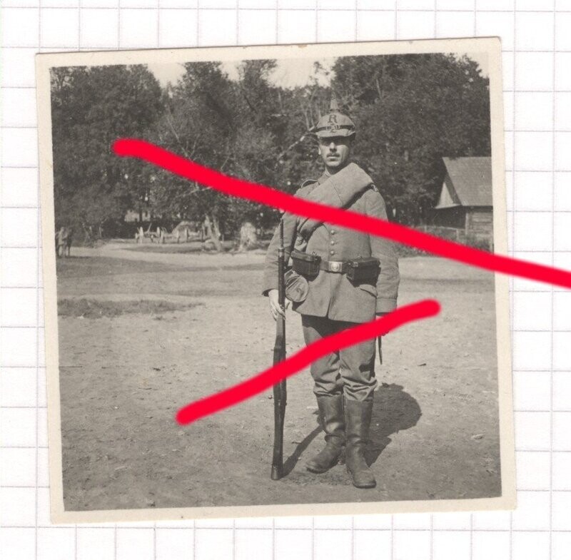 O74, Foto Soldat Ausrüstung im Feld 1915 1. Weltkrieg