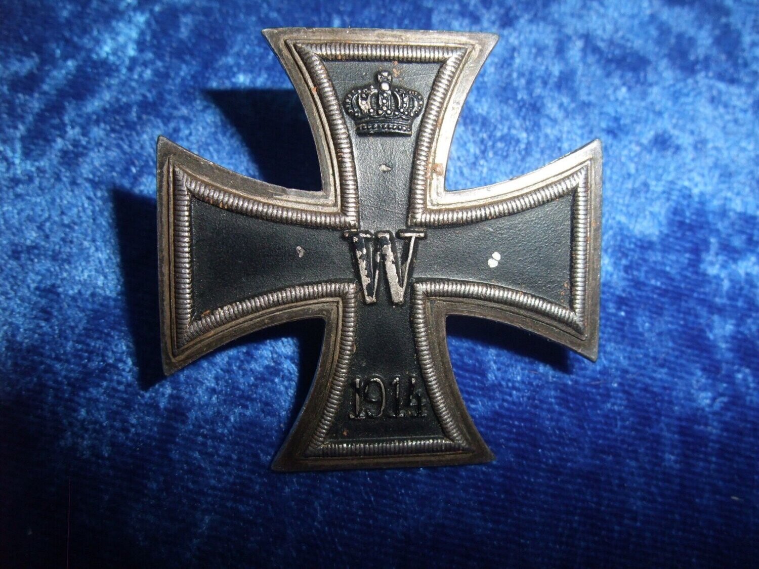 Eisernes Kreuz EK 1 1914 an Schraube