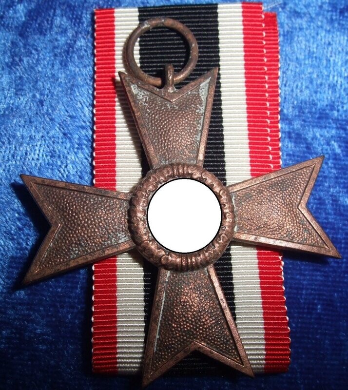 Kriegsverdienstkreuz KVK 2. Klasse ohne Schwerter und Hersteller 52 Gottlieb & Wagner, Idar Oberstein