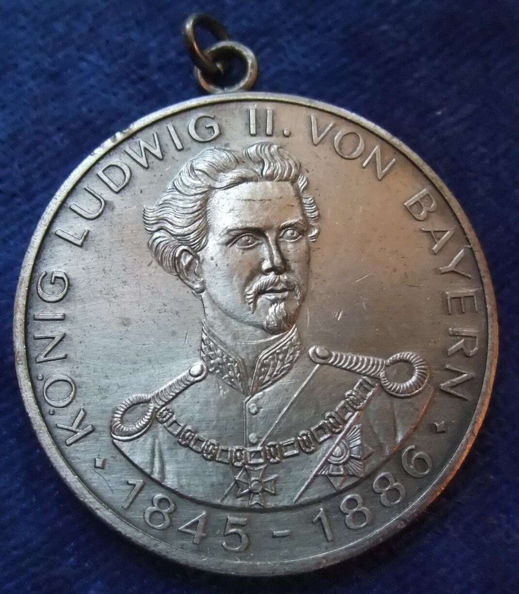 Bayern Medaille König Ludwig II v. Bayern 1845 - 1886 . Silber