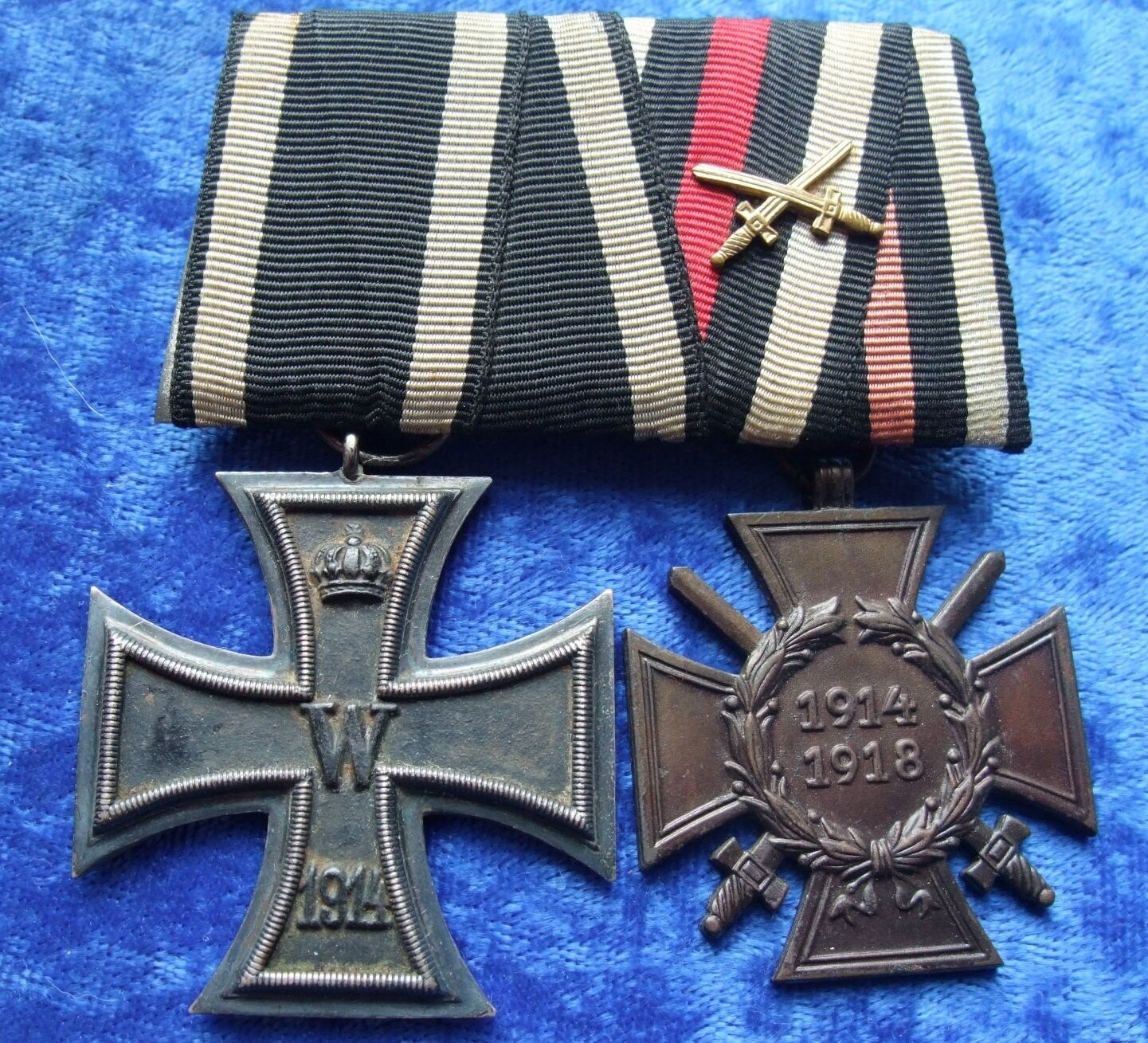 Ordensschnalle EK2 1914 und FEK, EK mit Hersteller KO im Ring