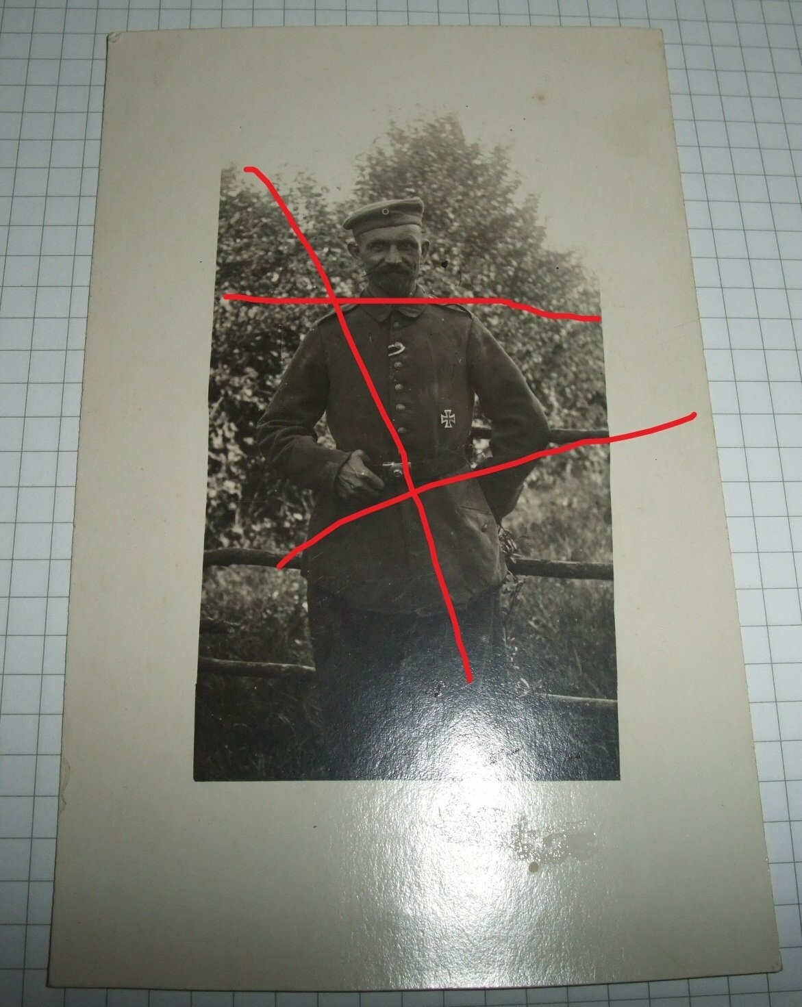 O158, Foto 1. Weltkrieg Soldat mit EK1 Flandern 1917