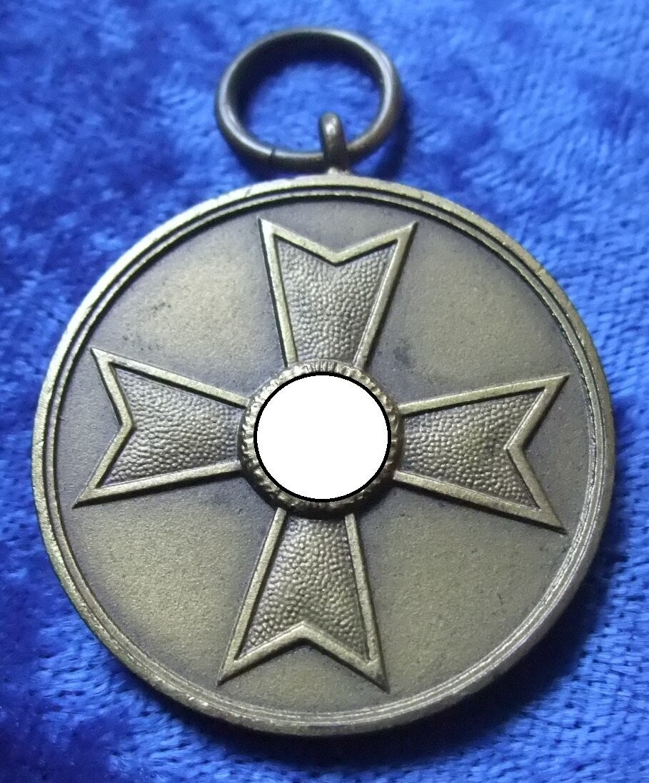Kriegsverdienstkreuz KVK Medaille