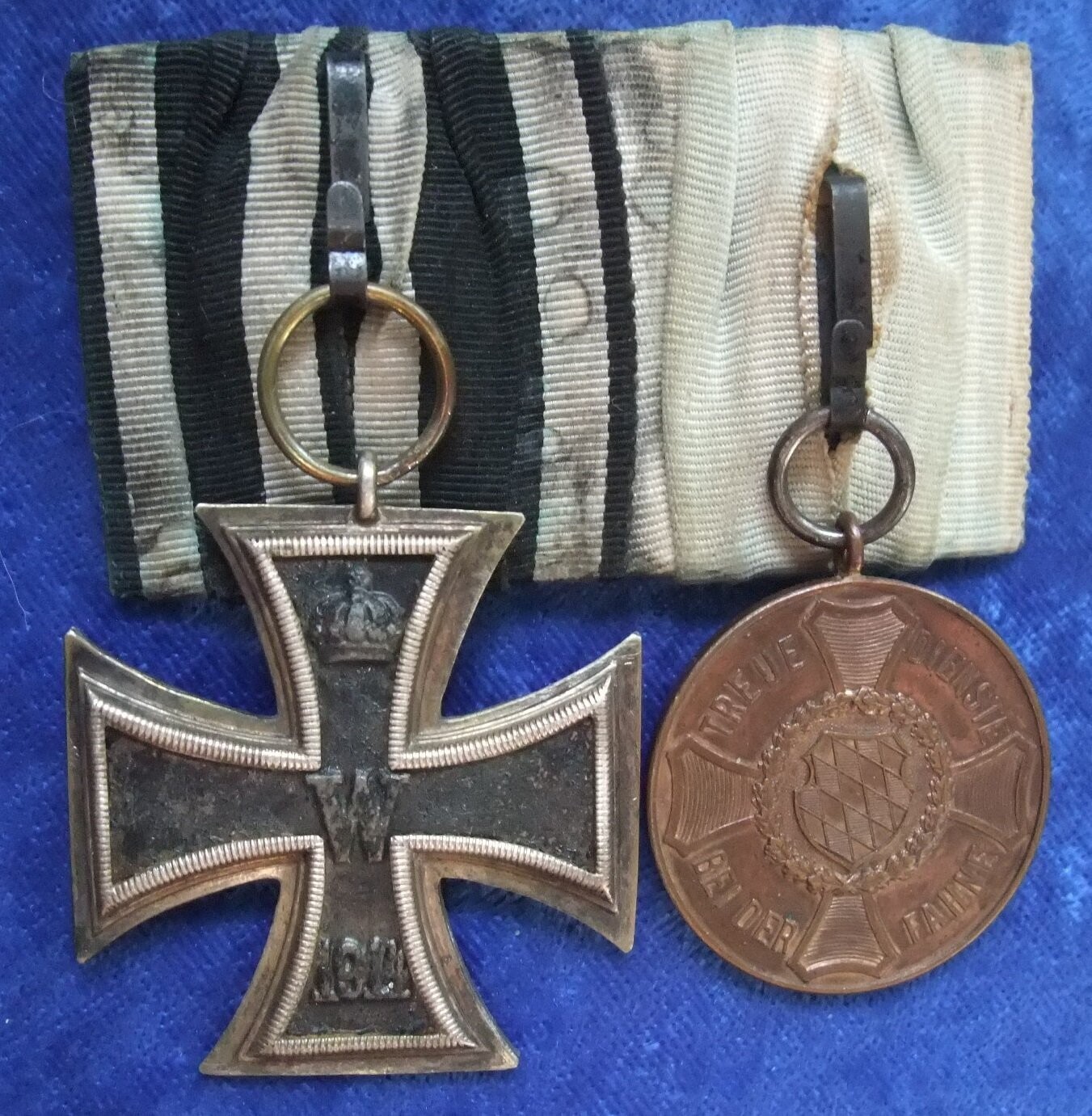Bayern 2-er Ordensschnalle mit EK2 1914 und Dienstauszeichnung II. Klasse