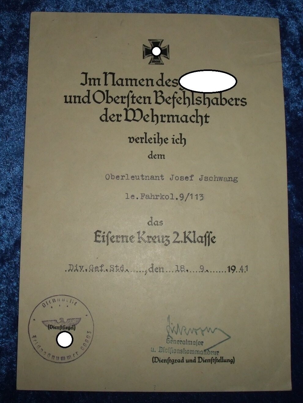 Wehrmacht Urkunde zum Eisernen Kreuz 2. Klasse EK2 für einen Oberleutnant 113. Infanteriedivision (Stalingrad) mit Originalunterschrift Ritterkreuzträger Friedrich Zickwolff
