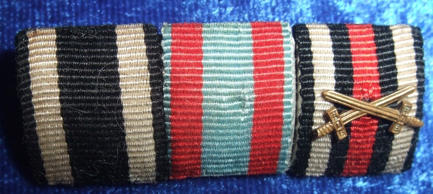Hessen 3er Feldspange mit EK2, Tapferkeitsmedaille, FEK