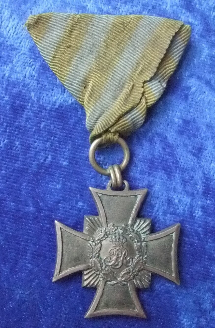 Sachsen: Erinnerungskreuz 1866, am originalen Dreiecksband.