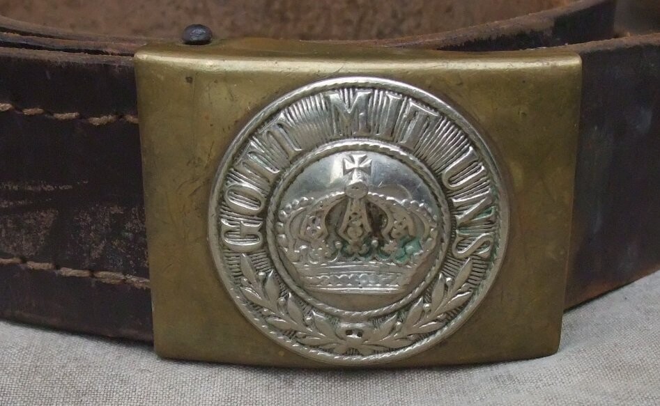 Preussen: 1. Weltkrieg Koppelschloss mit Krone und Schriftzug GOTT MIT UNS, mit Riemen.