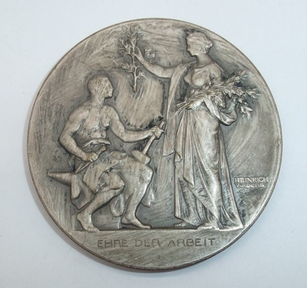Bayern: Medaille für langjährige treue Dienste vom bayerischen industriellen Verband, punziert "CARL POELLATH SCHROBENHAUSEN".