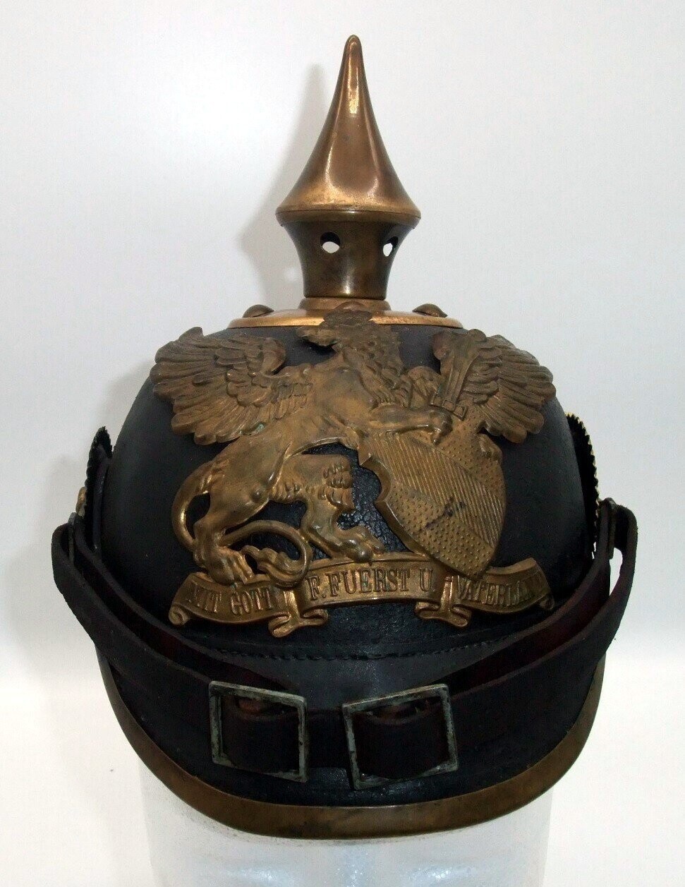 Baden: Pickelhaube für Mannschaften im 7. Badisches Infanterie-Regiment Nr. 142, Kammerstück von 1898.