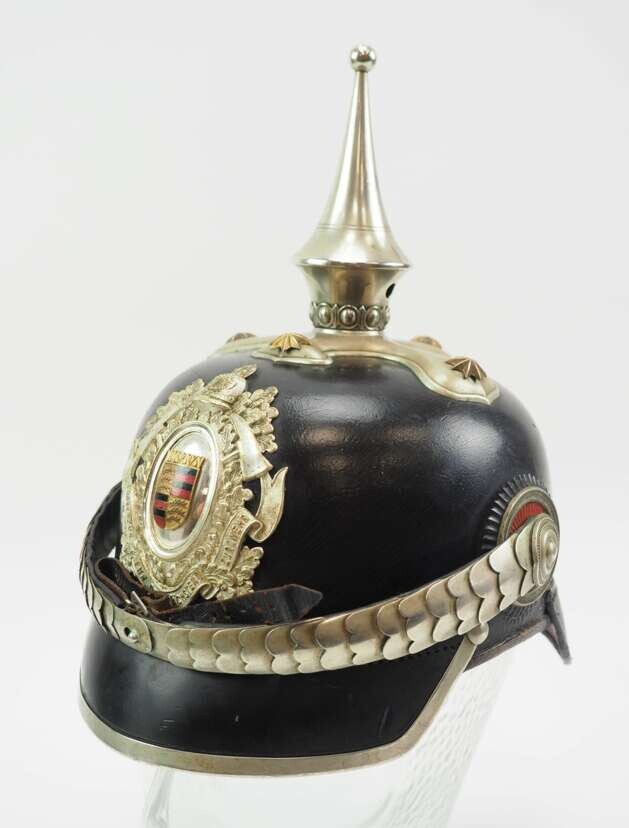 Württemberg: Feuerwehr Pickelhaube für Kommandanten.