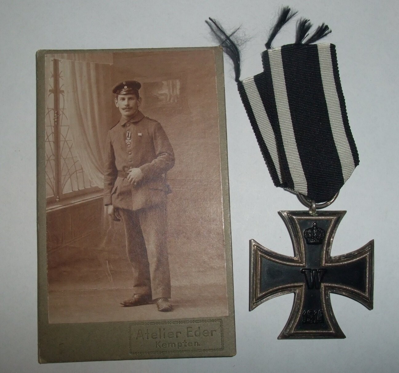 Eisernes Kreuz 2. Klasse EK2 1914 Hersteller S-W, mit Trägerfoto.