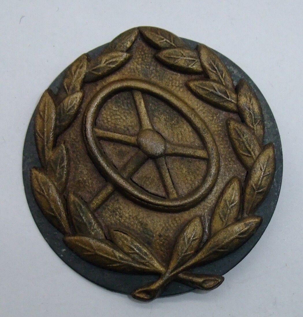 Wehrmacht: Kraftfahrbewährungsabzeichen in Bronze, mit Gegenplatte.