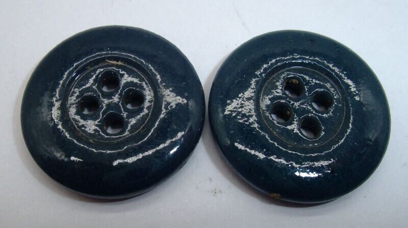 Luftwaffe: 2 Stück Glasknopf, blau, Durchmasser 22mm.