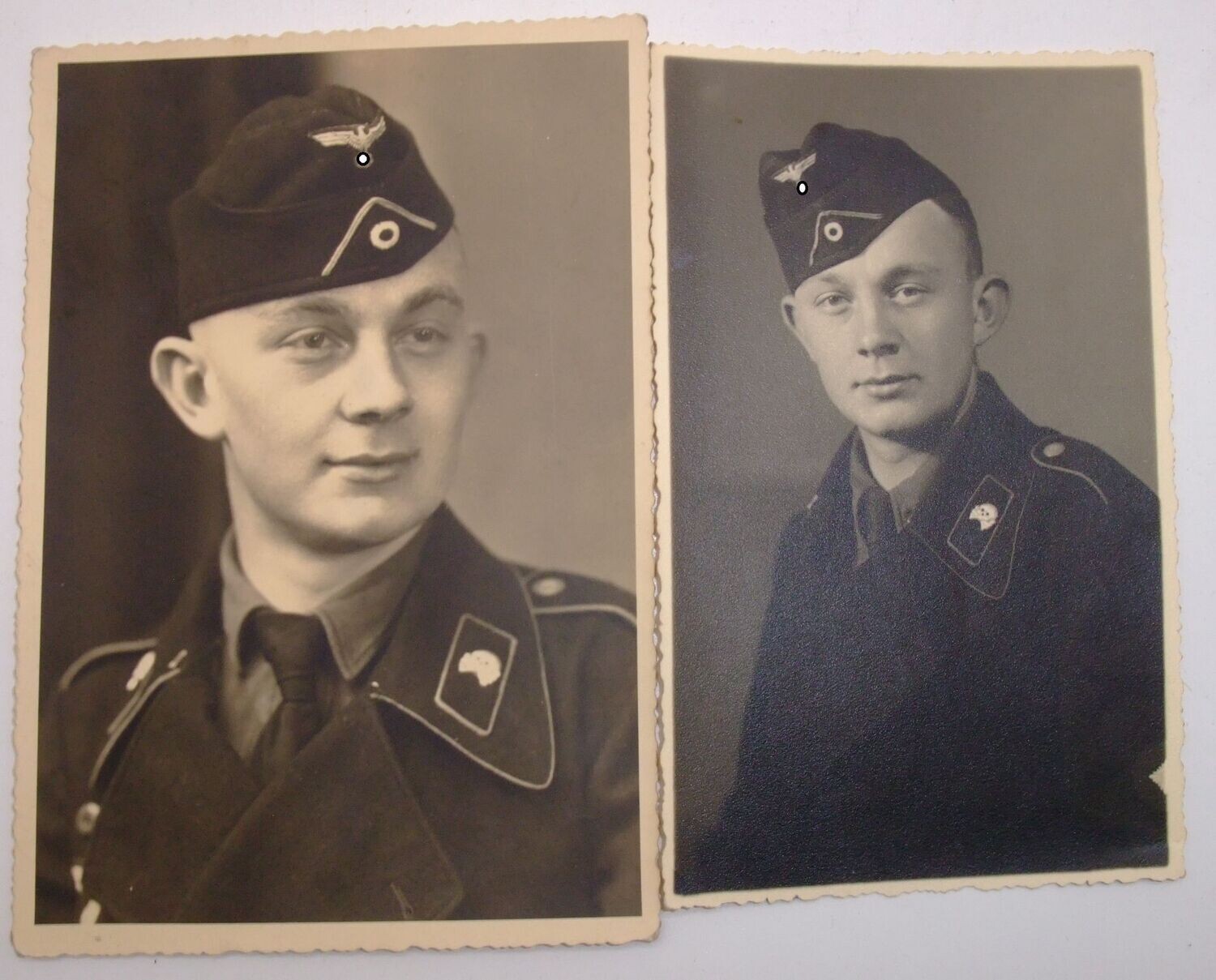 Wehrmacht: 2x Portraitfoto Panzer-Uniform, PK-Größe.