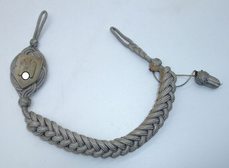 Wehrmacht: Schützenschnur für Gewehrschützen, 2. Stufe mit einer Eichel.