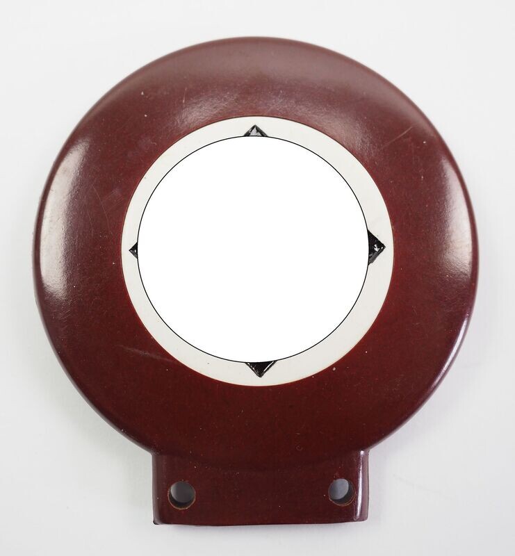 NSDAP: Patriotisches Emblem für das Fahrrad, Durchmesser ca. 7 cm. NSDAP: Patriotisches Emblem für das Fahrrad, Durchmesser ca. 7 cm.