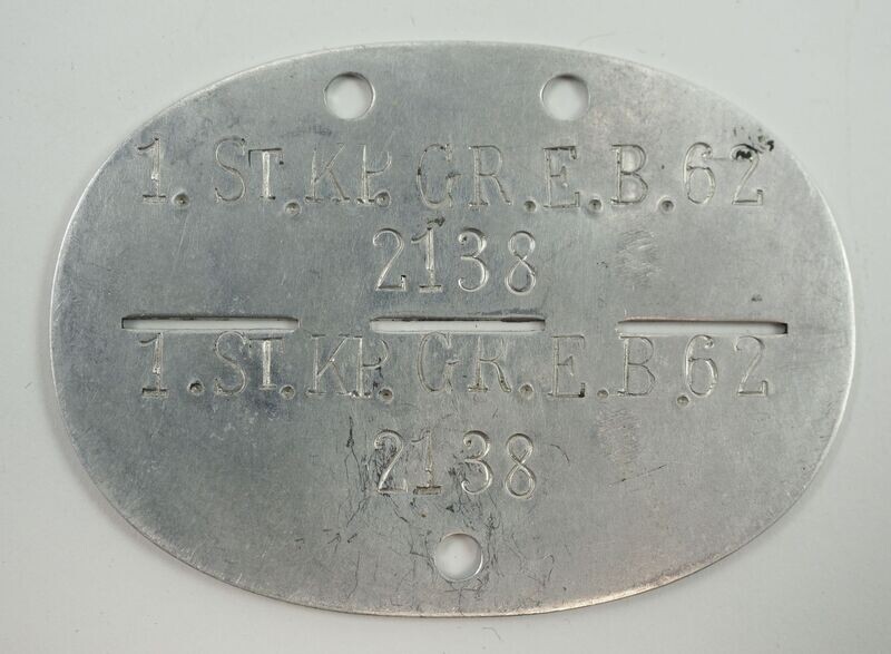 Wehrmacht: Erkennungsmarke Stamm-Kompanie Grenadier-Ersatz-Bataillon 62, Landshut.