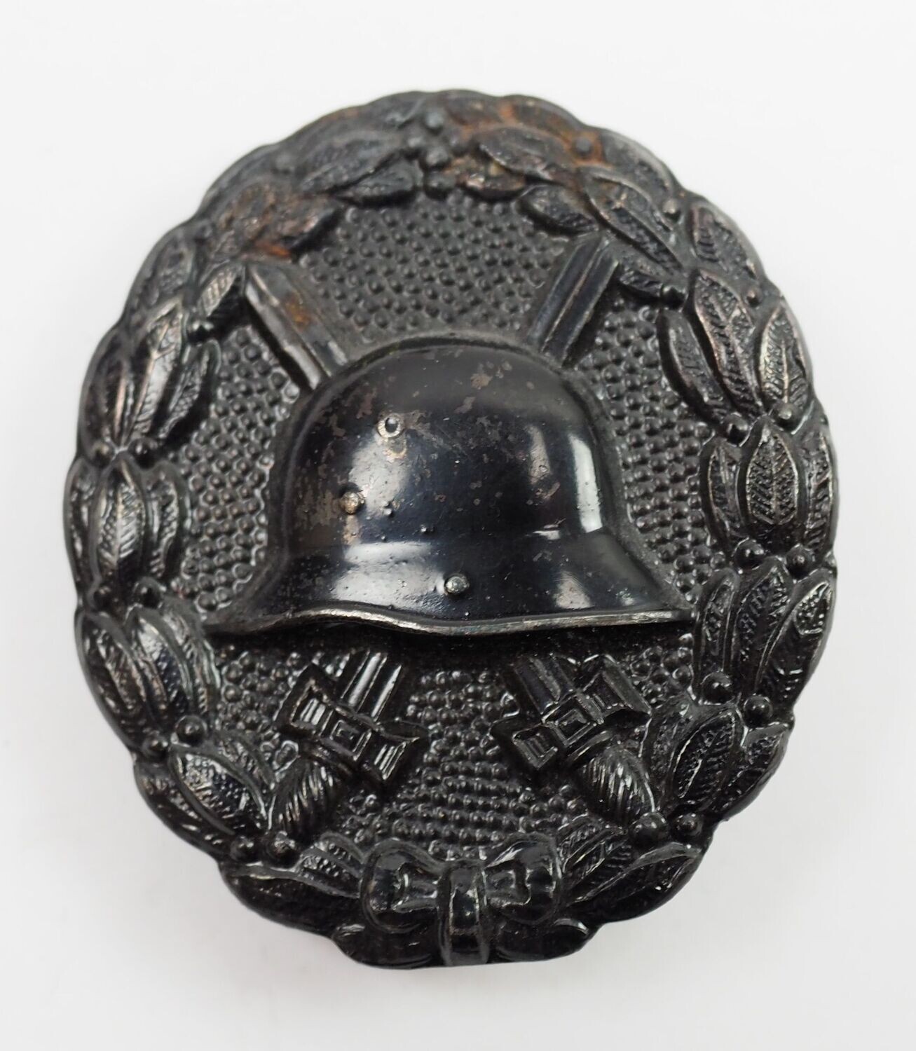 Verwundetenabzeichen 1914 in Schwarz.