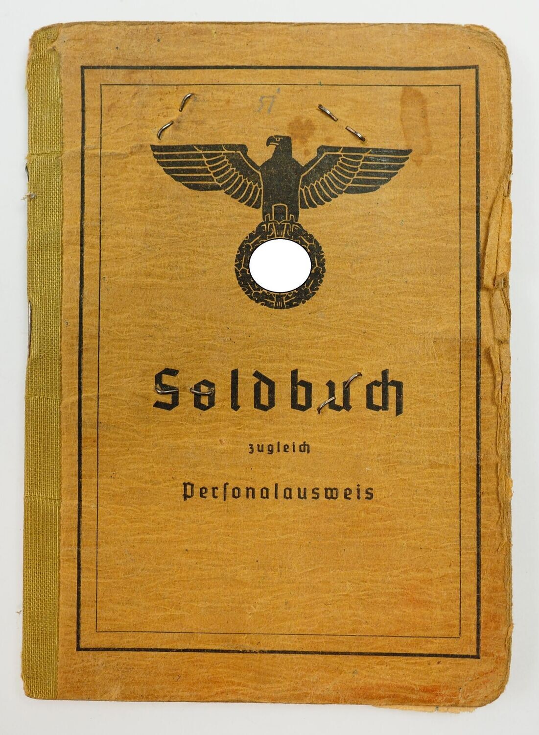 Wehrmacht: Soldbuch Panzerjäger-Abteilung 353 (Selbstfahrlafette), Normandie 1944, Auszeichnungen:  Lebensrettungsmedaille, KVK 2, VWA Schwarz, allg. Sturmabzeichen, Ostmedaille, EK2.