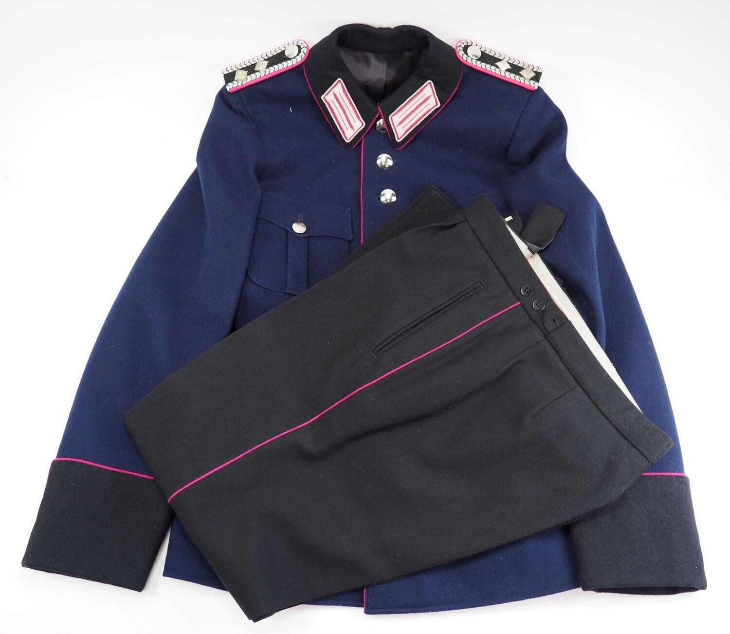 3. Reich: Feuerlöschpolizei, Jacke und Hose eines  Hauptwachtmeisters, Emblem an der Jacke abgetrennt, sehr schöner Zustand.