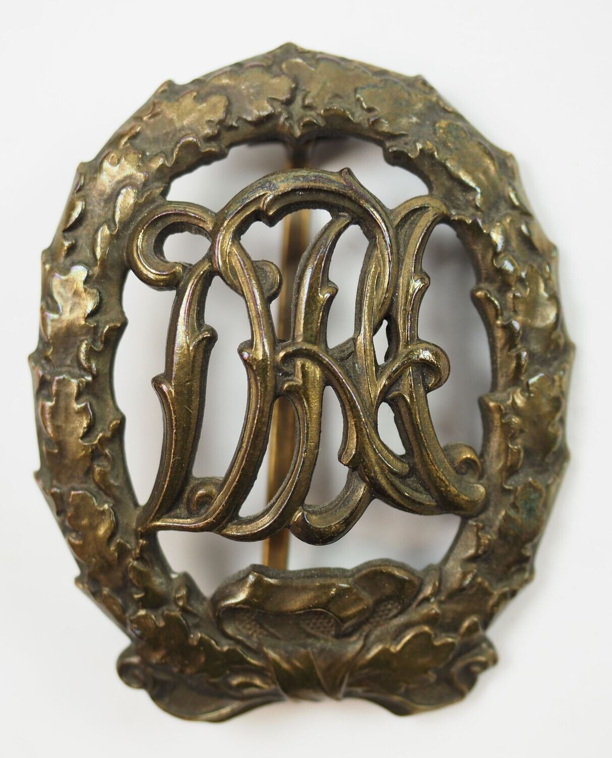 Deutsches Reichssportabzeichen DRA in Bronze, Hersteller Wernstein, D.R.G.M. Nummer.