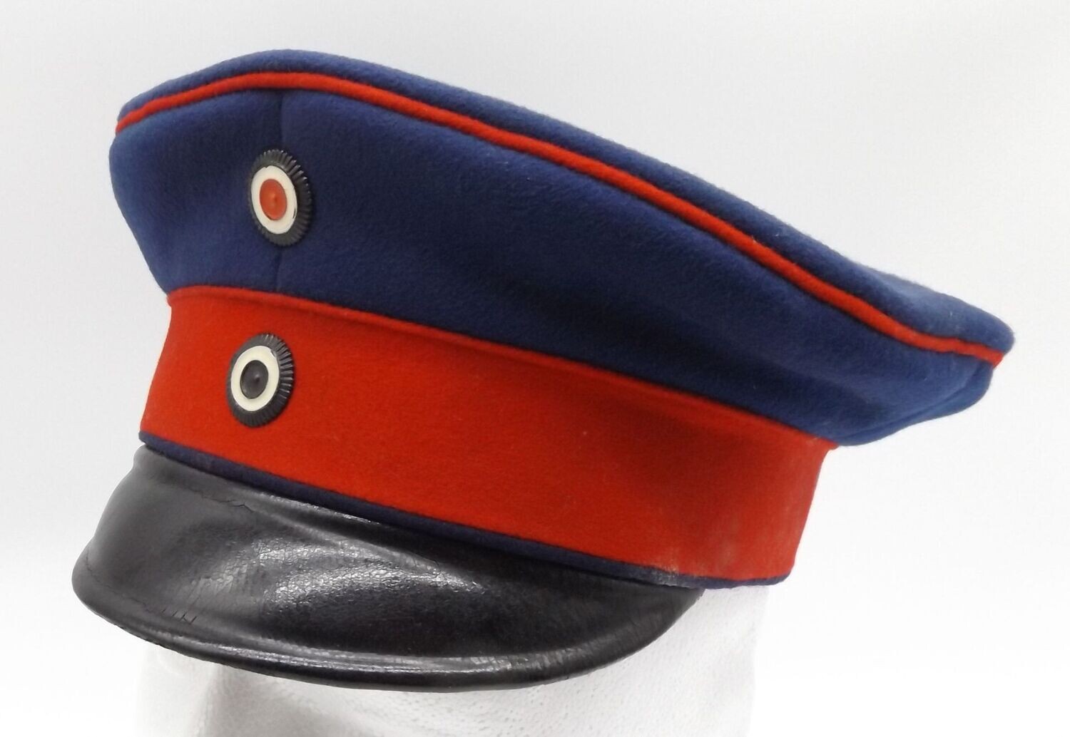 Preussen: Schirmmütze für einen Unteroffizier im Infanterie-Regiment von Lützow (1. Rheinisches) Nr. 25, Aachen, schöner Zustand.