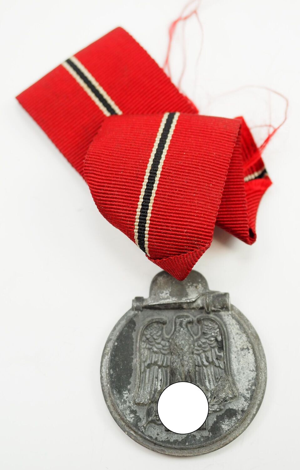 Wehrmacht: Medaille Winterschlacht im Osten, Ostmedaille, mit Hersteller 6 für die Firma Fritz Zimmermann, Stuttgart.