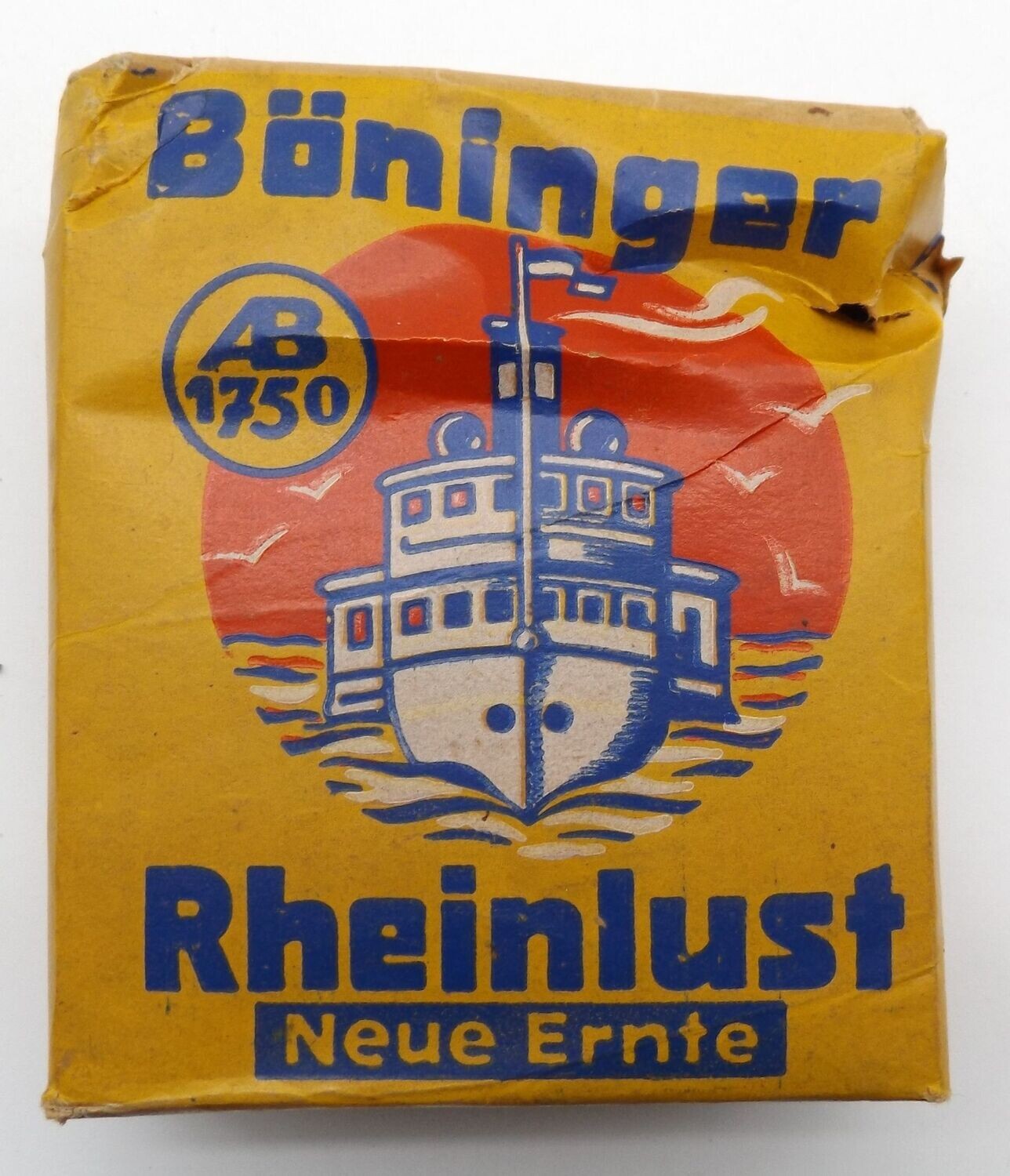 3. Reich / Wehrmacht: Tabak Böninger "Rheinlust" - 50 gr., ungeöffnet, mit Steuerbanderole.