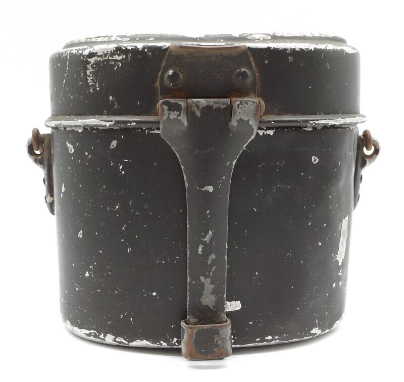 Wehrmacht: Kochgeschirr eines Unteroffiziers, Hersteller FSS 39, Originallack.