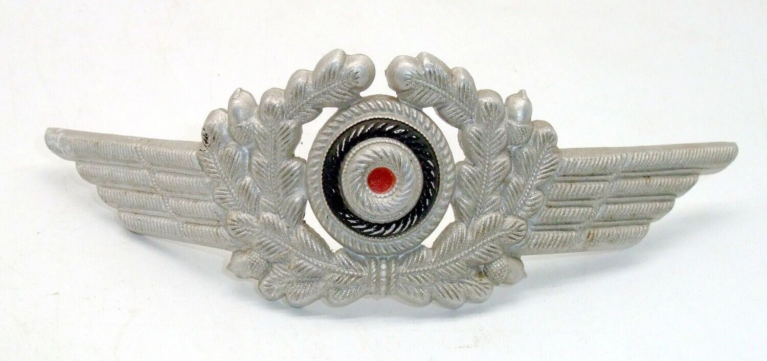 Luftwaffe: Mützenschwinge für Schirmmütze der Mannschaften / Unteroffiziere.